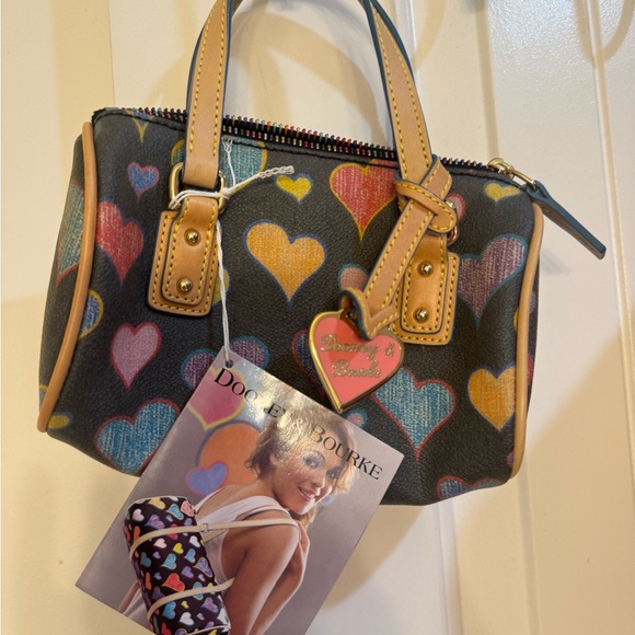 Vintage Y2K Dooney & Bourke Y2K Heart Print Mini Barrel Bag - Picture 3 of 11